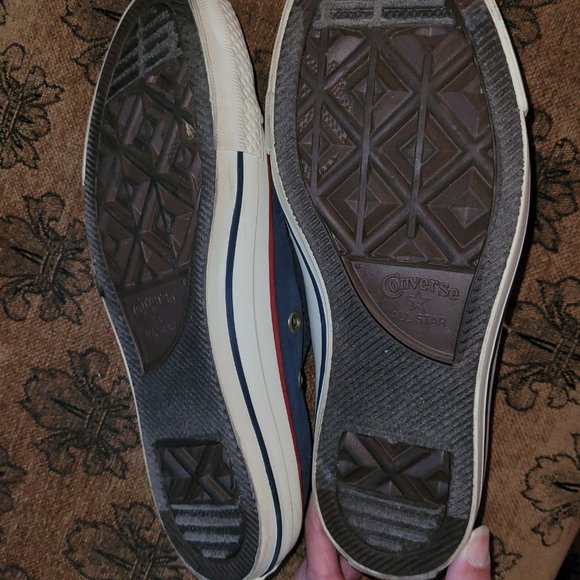 Chuck Taylor - Picture 2 of 5